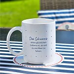 Tasse mit Anker Spruch Das Geheimnis eines glücklichen Lebens ist, ab und zu ans Meer zu fahren. I 300ml I weiß, blau, beige. Maritimes Geschenk für Freundin, Kollegin, Familie. Zum Geburtstag, als Mitbringsel oder einfach so.